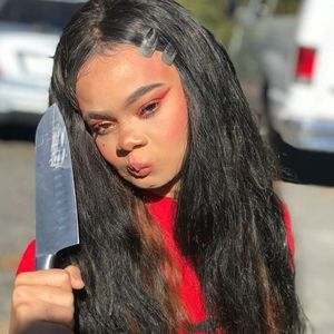 Meet your Posher, Enchante